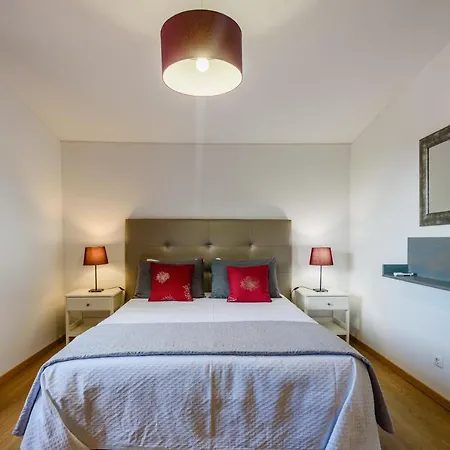 Protea - 5 Bedroom, Beach, Air-con, Wifi * 알부페이라