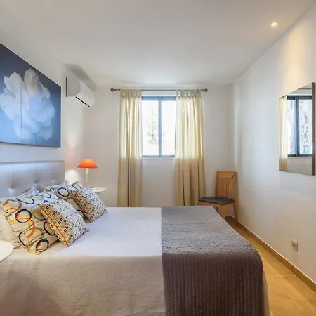 Protea - 5 Bedroom, Beach, Air-con, Wifi 알부페이라