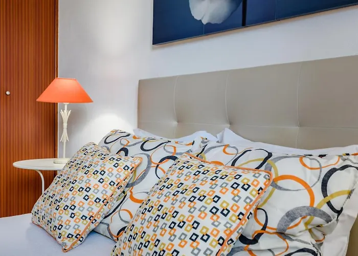 Protea - 5 Bedroom, Beach, Air-con, Wifi *