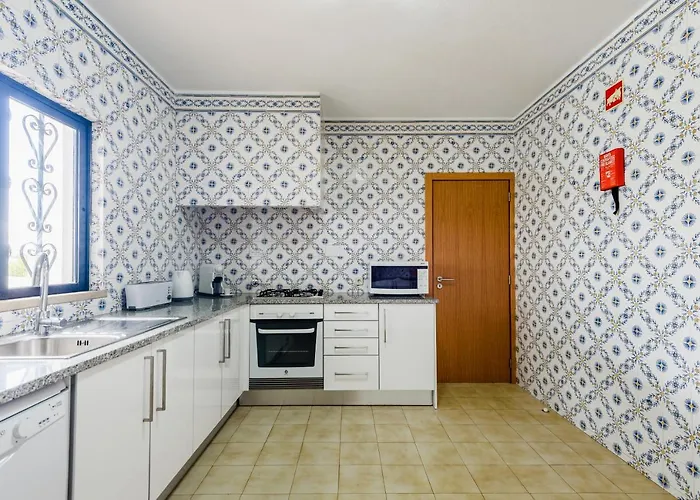 Protea - 5 Bedroom, Beach, Air-con, Wifi Ferienhaus